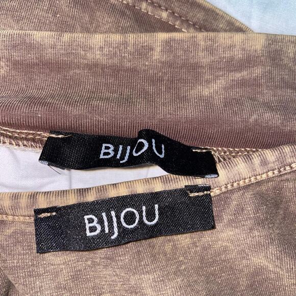 Brown Top and Skirt Set - Picture 5 of 5